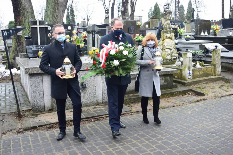 Pamięci ofiar Katynia. Władze Miasta oddali hołd