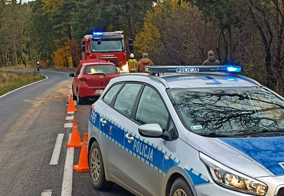 Wypadek w na DK 42 w Kodrębie: Dwie kobiety przetransportowane do szpitala